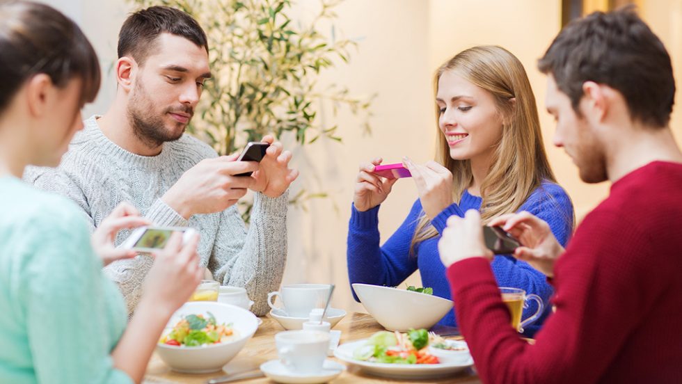 smartphones social media